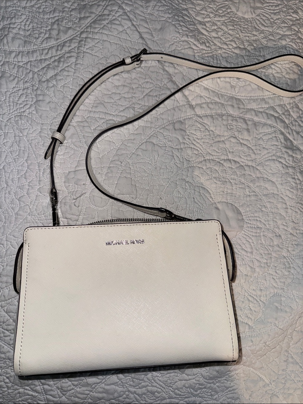 Michael Kors White Leather Crossbody with Contrast Trim